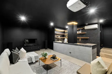 Property photo of 101 Mountain Street Mount Gravatt QLD 4122