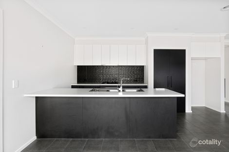 Property photo of 2A Brinkley Avenue Wendouree VIC 3355