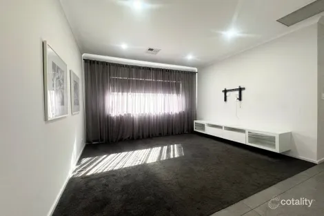 Property photo of 12 Mandarin Court Direk SA 5110