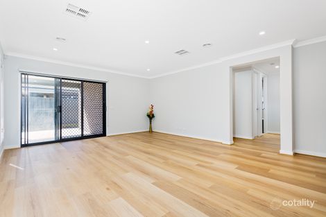 Property photo of 18 Sawatch Street Truganina VIC 3029