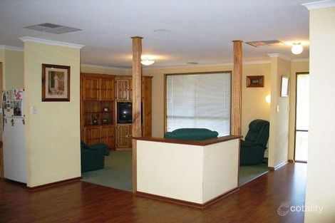 Property photo of 47 The Oaks Parade Aberfoyle Park SA 5159