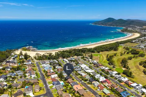 Property photo of 33 Colliton Parade Forster NSW 2428