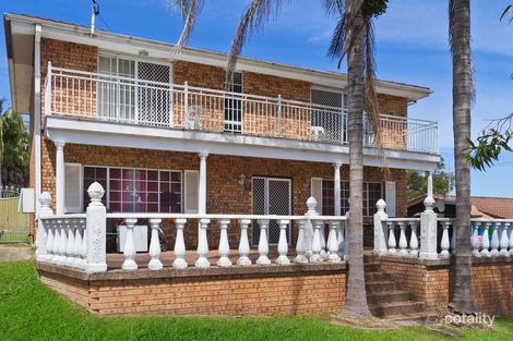 Property photo of 7 Minnamurra Road Gorokan NSW 2263