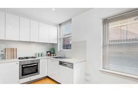 Property photo of 2/2A Hertford Street St Kilda East VIC 3183