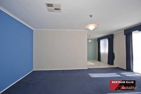 Property photo of 6 Henning Place Kambah ACT 2902