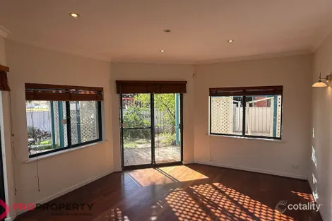 Property photo of 11 Hugo Street Stirling WA 6021