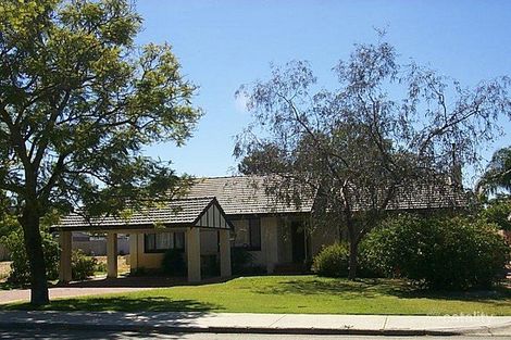 18a Simpson St, Applecross, WA 6153