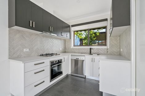 Property photo of 2/10-12 Glass Street Sale VIC 3850