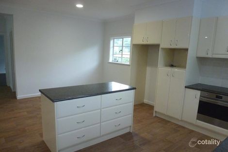 Property photo of 233 Bernhardt Street East Albury NSW 2640