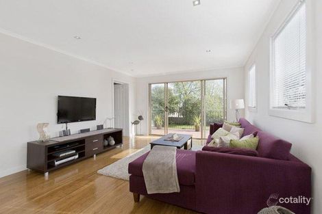Property photo of 19 Viewpoint Avenue Glen Waverley VIC 3150