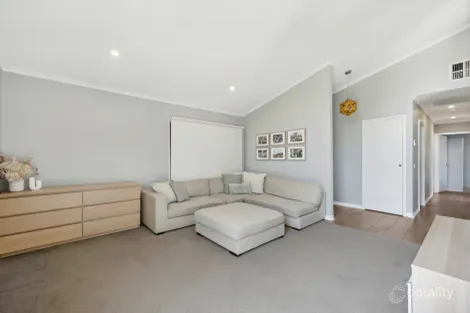 Property photo of 34 Rapanea Street Rivett ACT 2611
