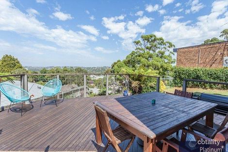 19 Kendal Cres, Wheeler Heights, NSW 2097