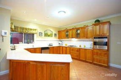 Property photo of 53 Glenbruar Drive Hillside VIC 3037