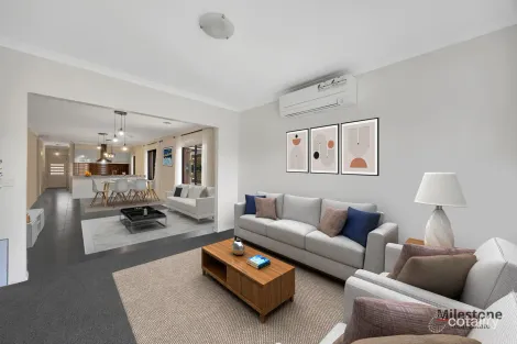 Property photo of 54 Penrose Promenade Tarneit VIC 3029