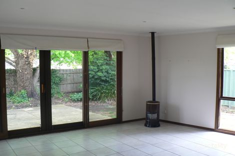 Property photo of 2/19 Mimosa Avenue Alfredton VIC 3350