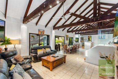 Property photo of 8 Boulder Court Nelly Bay QLD 4819