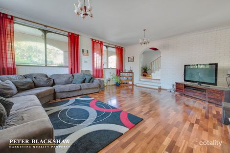 Property photo of 30 Gaunson Crescent Wanniassa ACT 2903