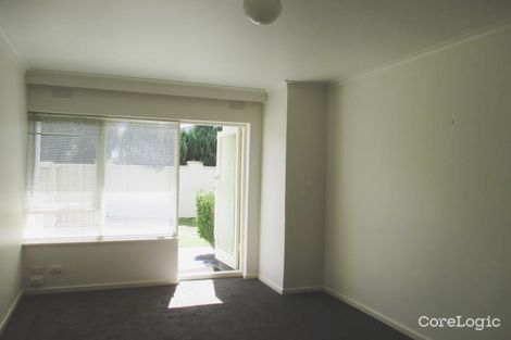 Property photo of 2/2A Thomson Avenue Murrumbeena VIC 3163