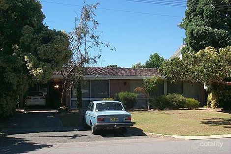 38 Edgewater Rd, Salter Point, WA 6152