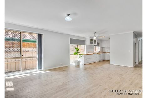 Property photo of 60 Flinders Crescent Forest Lake QLD 4078