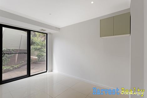 Property photo of 4 Delacombe Drive Hampton Park VIC 3976