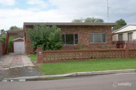 3 Miller St, Oak Flats, NSW 2529