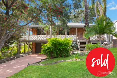 2 Roy Kemp Cl, Crescent Head, NSW 2440