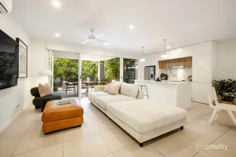 83 Florabella Dr, Robina, QLD 4226