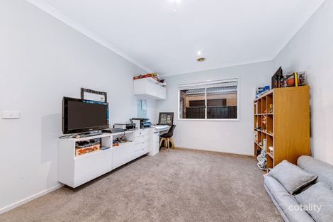 Property photo of 10 Sagan Drive Cranbourne North VIC 3977
