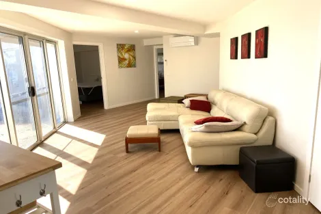 Property photo of 12 Billabong Place Surf Beach NSW 2536