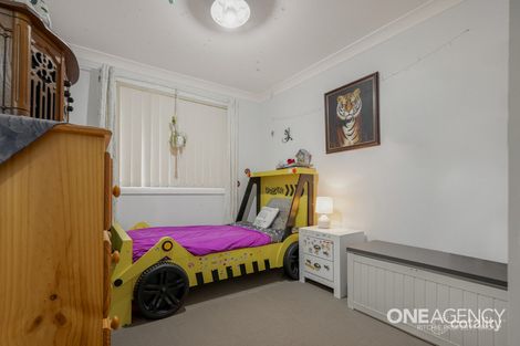 Property photo of 4 Roberts Parade Hawkesbury Heights NSW 2777
