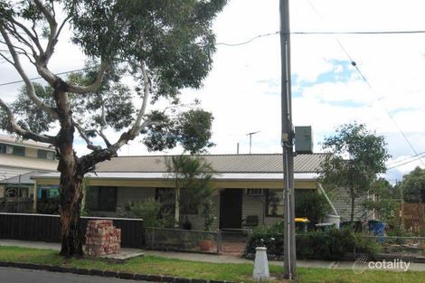 17 Jubilee St, Newport, VIC 3015