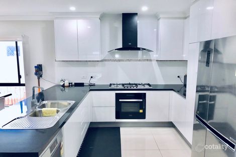 Property photo of 21 Ainslie Place Smithfield QLD 4878