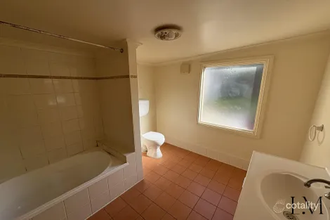 Property photo of 33 Macquarie Street Wallsend NSW 2287