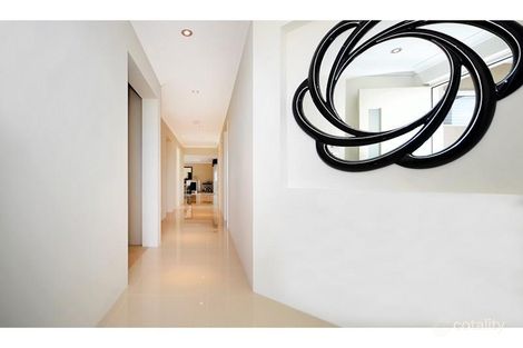 10b Collins Ct, Morley, WA 6062