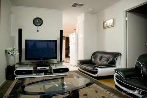 Property photo of 3 Harwood Place Roxburgh Park VIC 3064