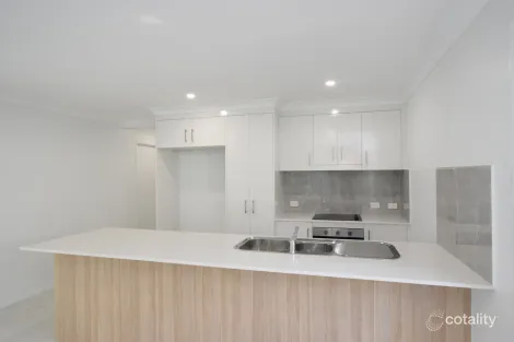 Property photo of 34 Harmony Drive Clinton QLD 4680