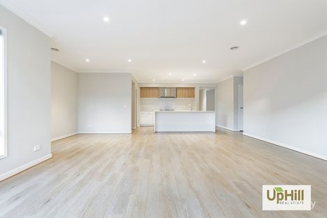 Property photo of 4 Savage Way Clyde North VIC 3978