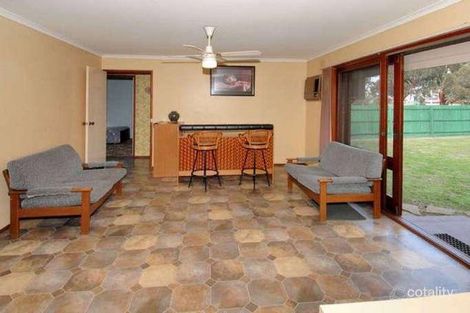 Property photo of 18 Yanchep Court Taylors Lakes VIC 3038