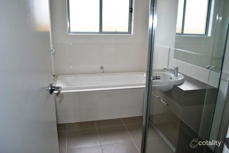 Property photo of 16 Mitta Mitta Street Clyde North VIC 3978