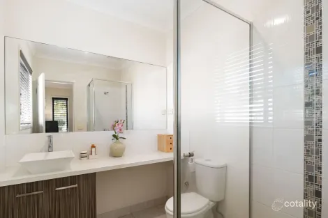 Property photo of 20 Ronald Road Truganina VIC 3029