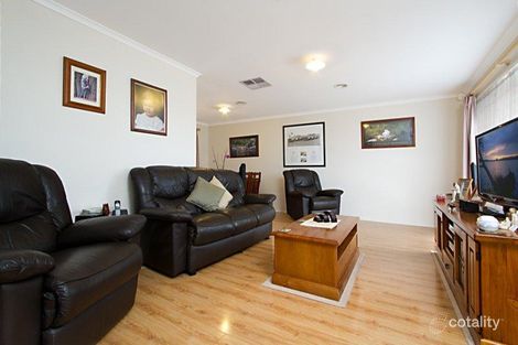 Property photo of 2 Macdonald Close Wallan VIC 3756