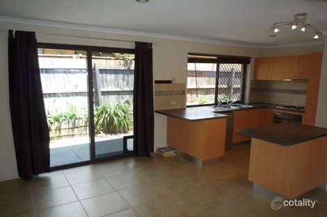 Property photo of 2/4 Ruth Anne Close Labrador QLD 4215