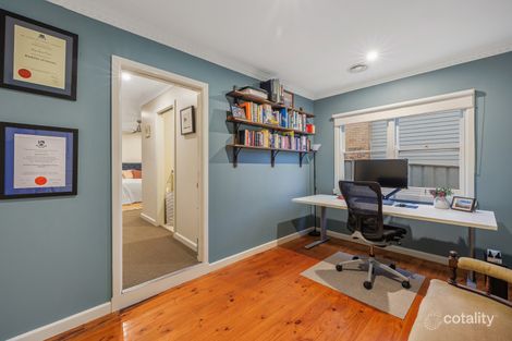 Property photo of 18 Moray Crescent North Bendigo VIC 3550