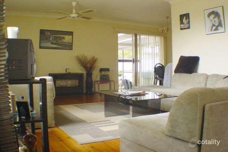 Property photo of 2 Selwyn Avenue Cambridge Gardens NSW 2747