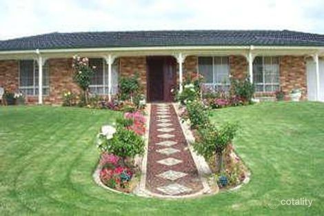 42 Colville St, Windradyne, NSW 2795