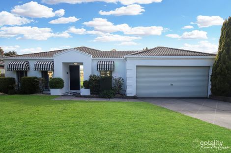 84 Country Club Dr, Safety Beach, VIC 3936