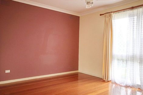 Property photo of 13 Minogue Crescent Hoppers Crossing VIC 3029