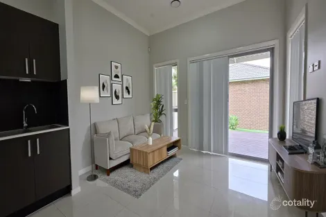 2/54 Camilleri Ave, Quakers Hill, NSW 2763