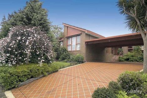 Property photo of 1 Wellesley Road Glen Waverley VIC 3150